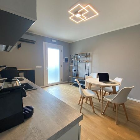 Zen House Apartment Gradisca dʼIsonzo Екстериор снимка